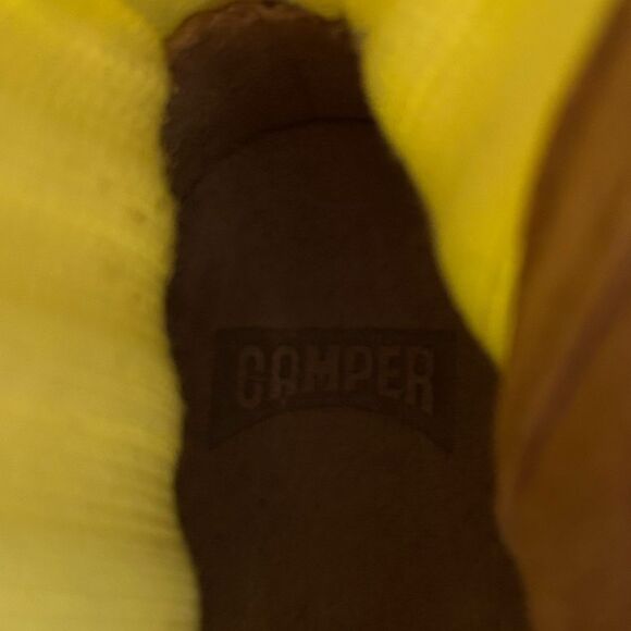 Camper Thelma chunky platform sock boots, Yellow,NWOT Flaw dirt spots, Size 7.5 - Picture 10 of 16